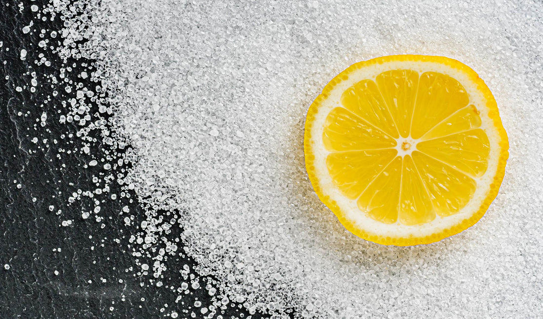 Singular lemon on citric acid 